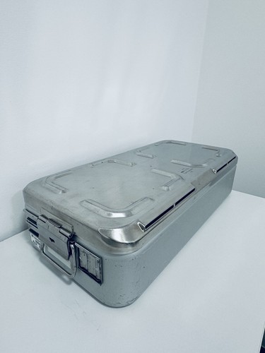Instrumenten-Sterilcontainer